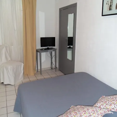 Отель Du Musee 3*